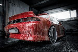 Wasstraten in Den Helder: geautomatiseerde reinigingsfaciliteit voor auto's en voertuigen